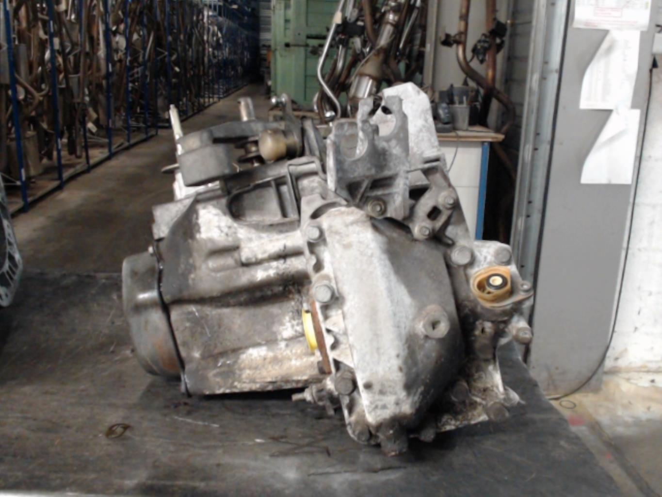 Boite de vitesses PEUGEOT 406 PHASE 2 Essence - 1
