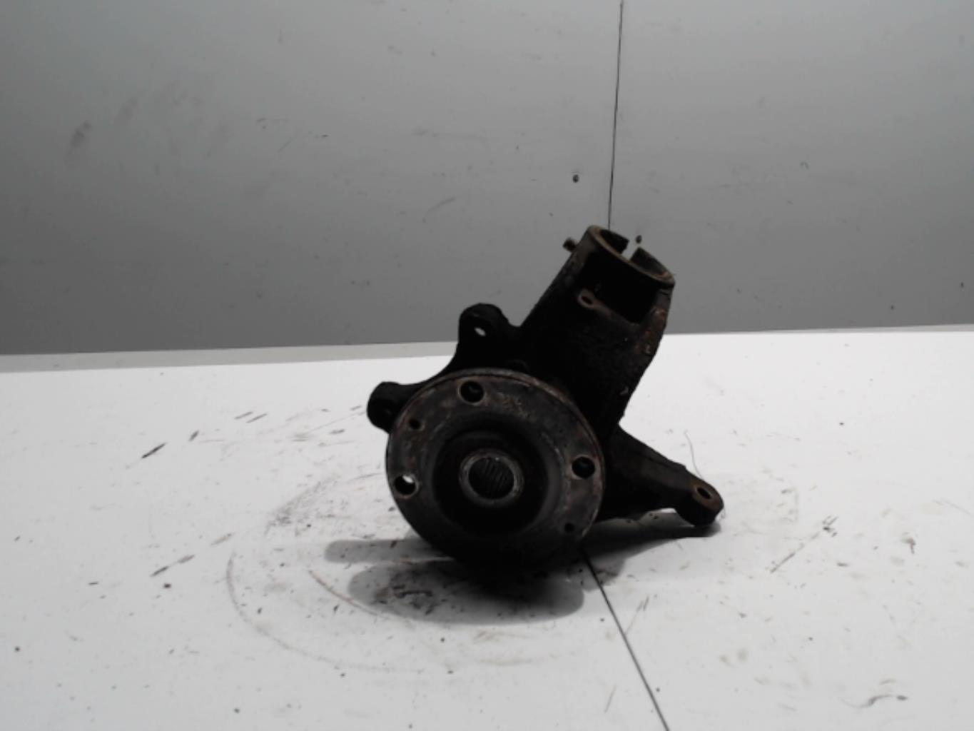 Fusee avant gauche PEUGEOT 306 PHASE 1 Diesel - 1