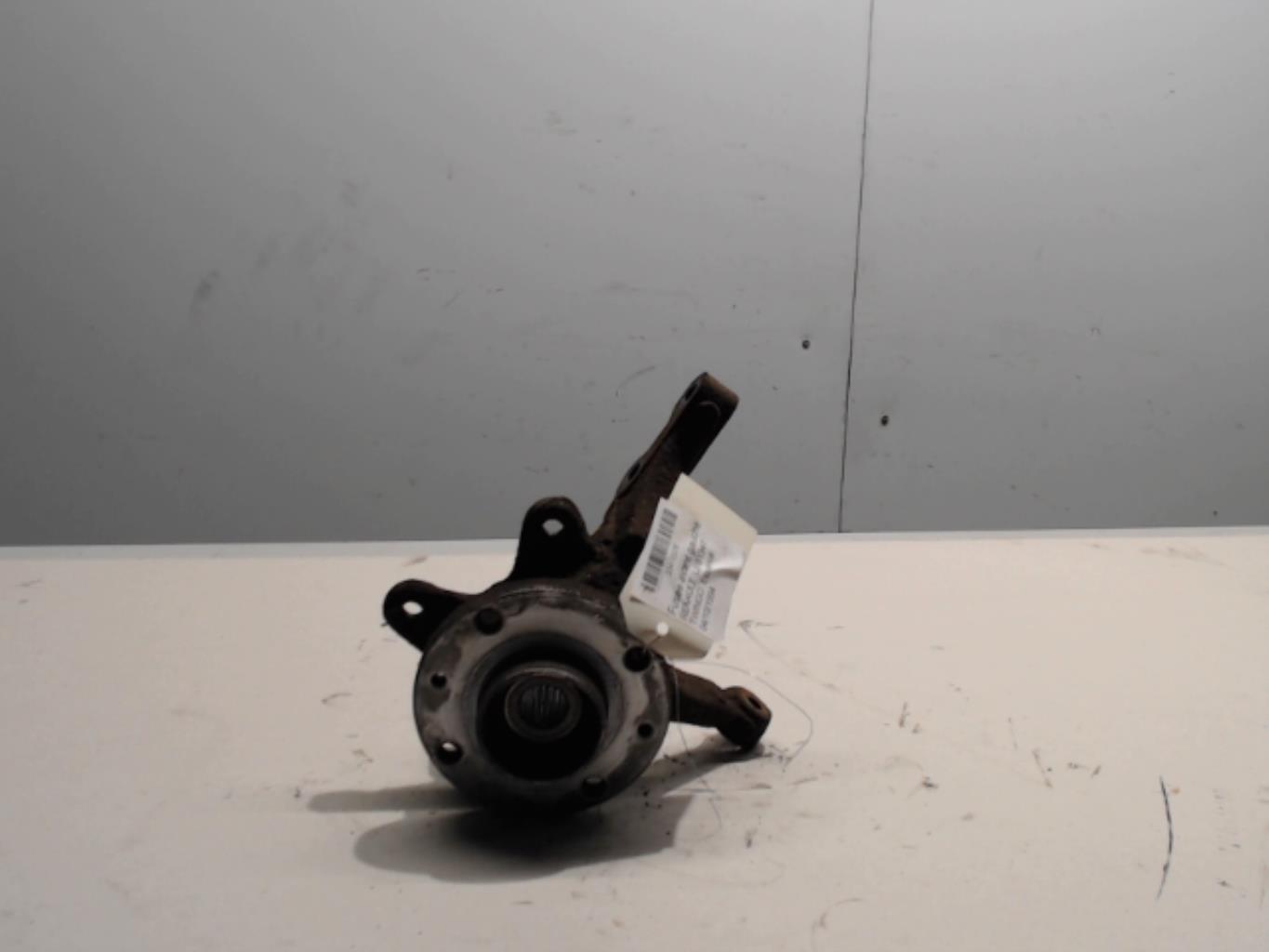 Fusee avant gauche RENAULT TWINGO 1 PHASE 1 Essence - 1