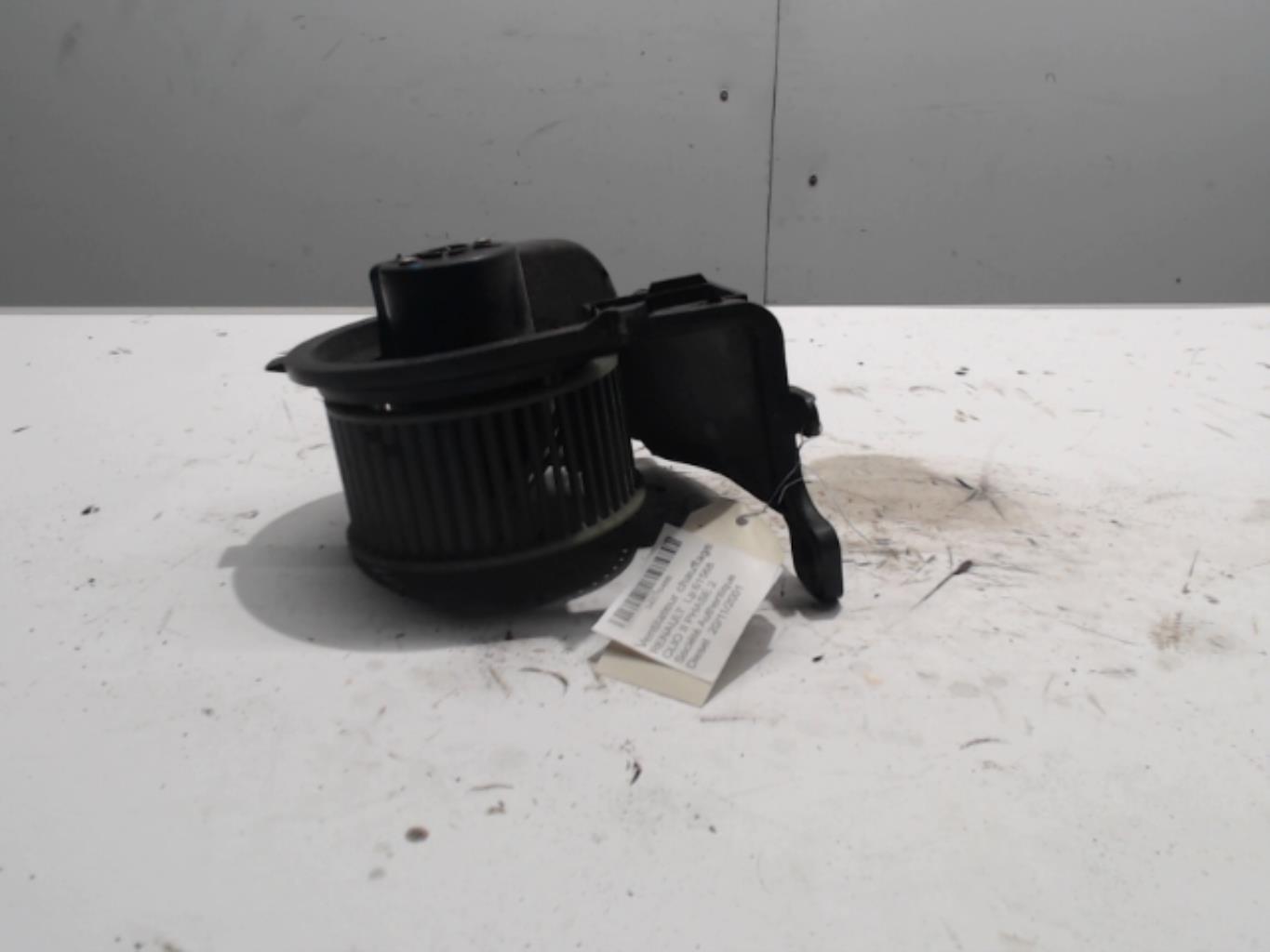 Ventilateur chauffage RENAULT CLIO 2 PHASE 2 Diesel - 1