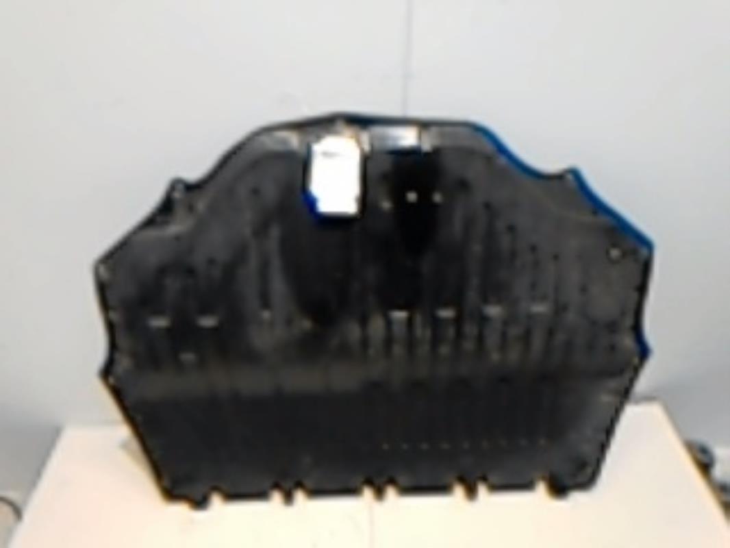 Cache sous moteur VOLKSWAGEN POLO 4 PHASE 1 Diesel - 1