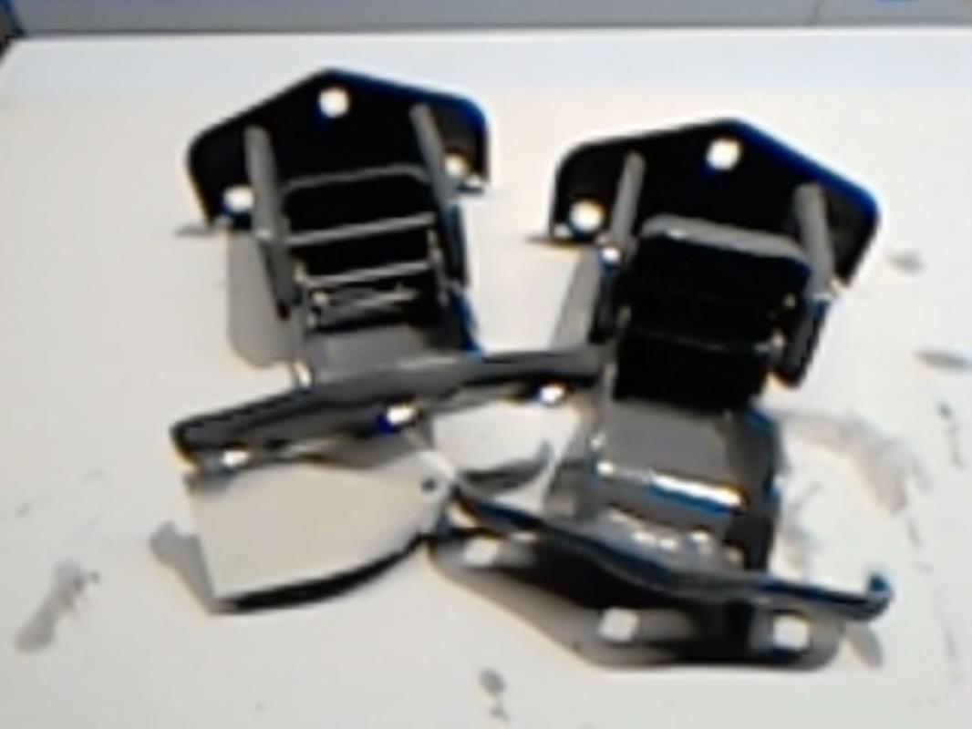 Charniere de porte de coffre gauche RENAULT TRAFIC 3 Diesel - 1