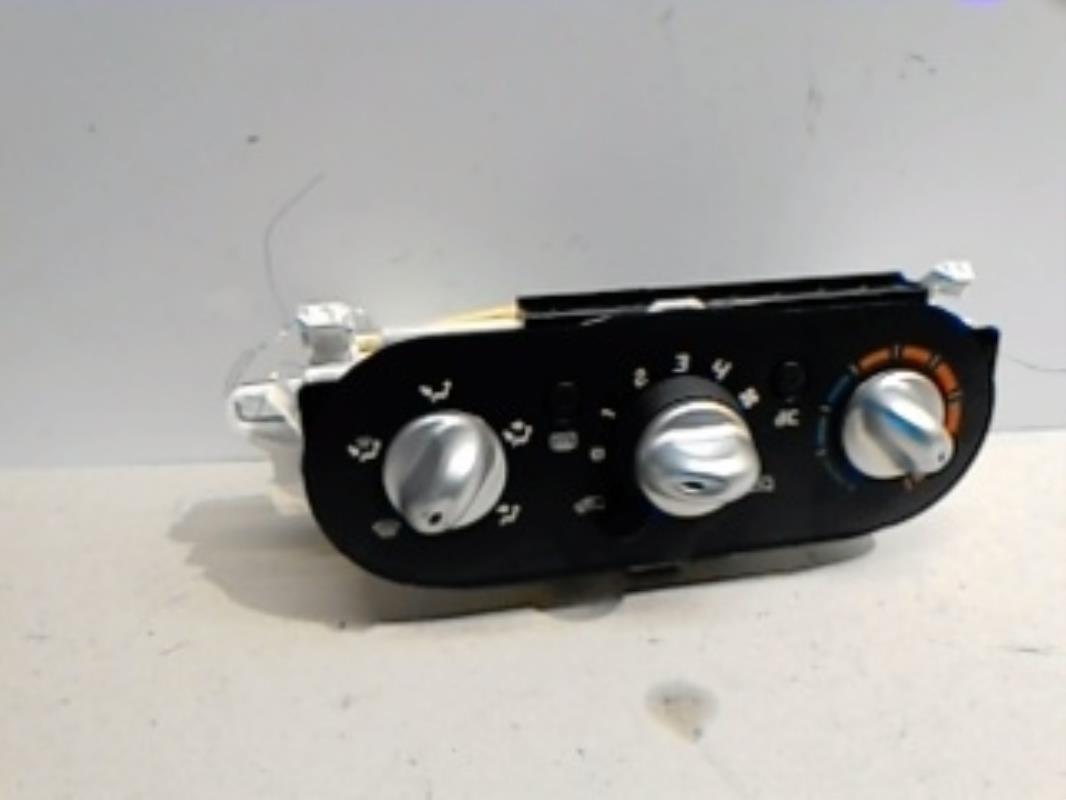 Commande chauffage RENAULT TWINGO 2 Diesel - 1