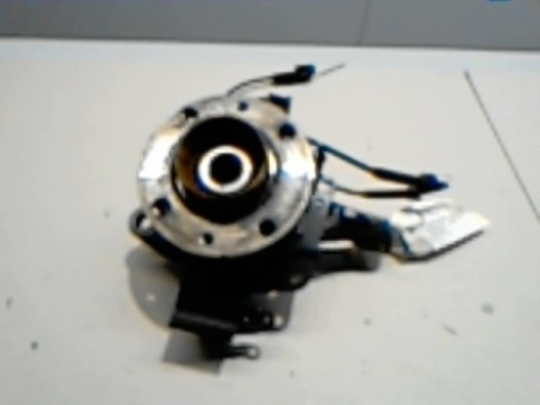 Fusee avant gauche - RENAULT 