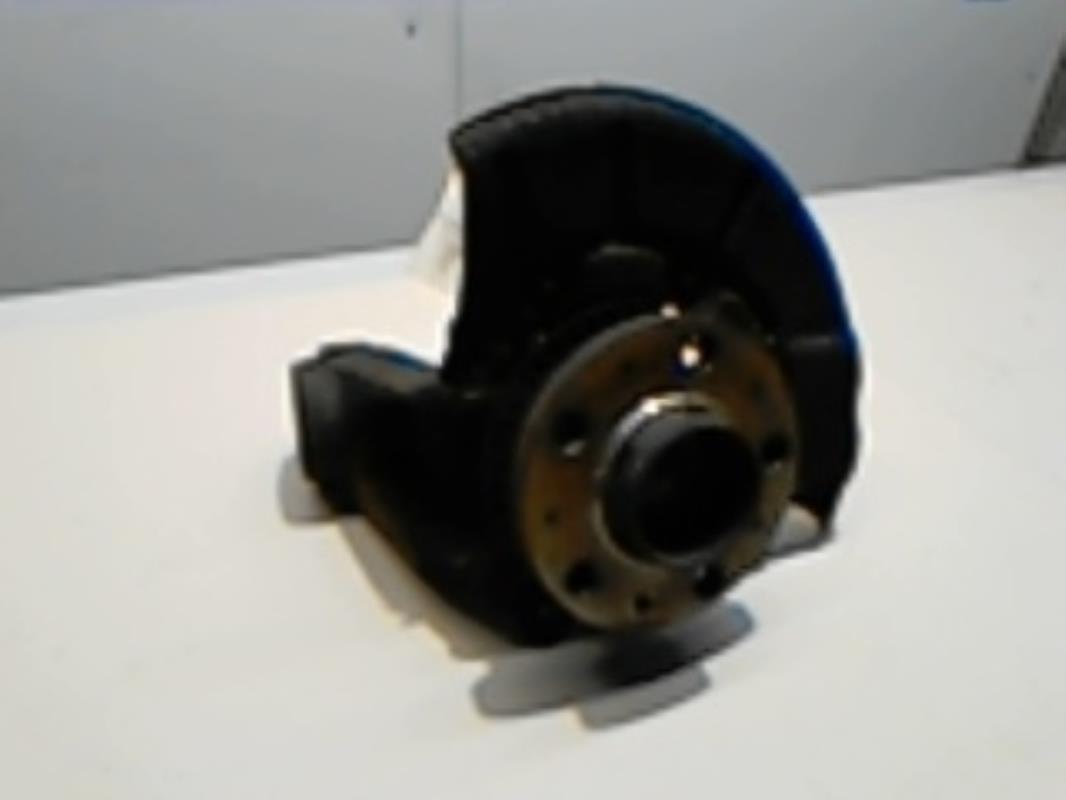 Fusee avant gauche VOLKSWAGEN BORA BREAK Diesel - 1