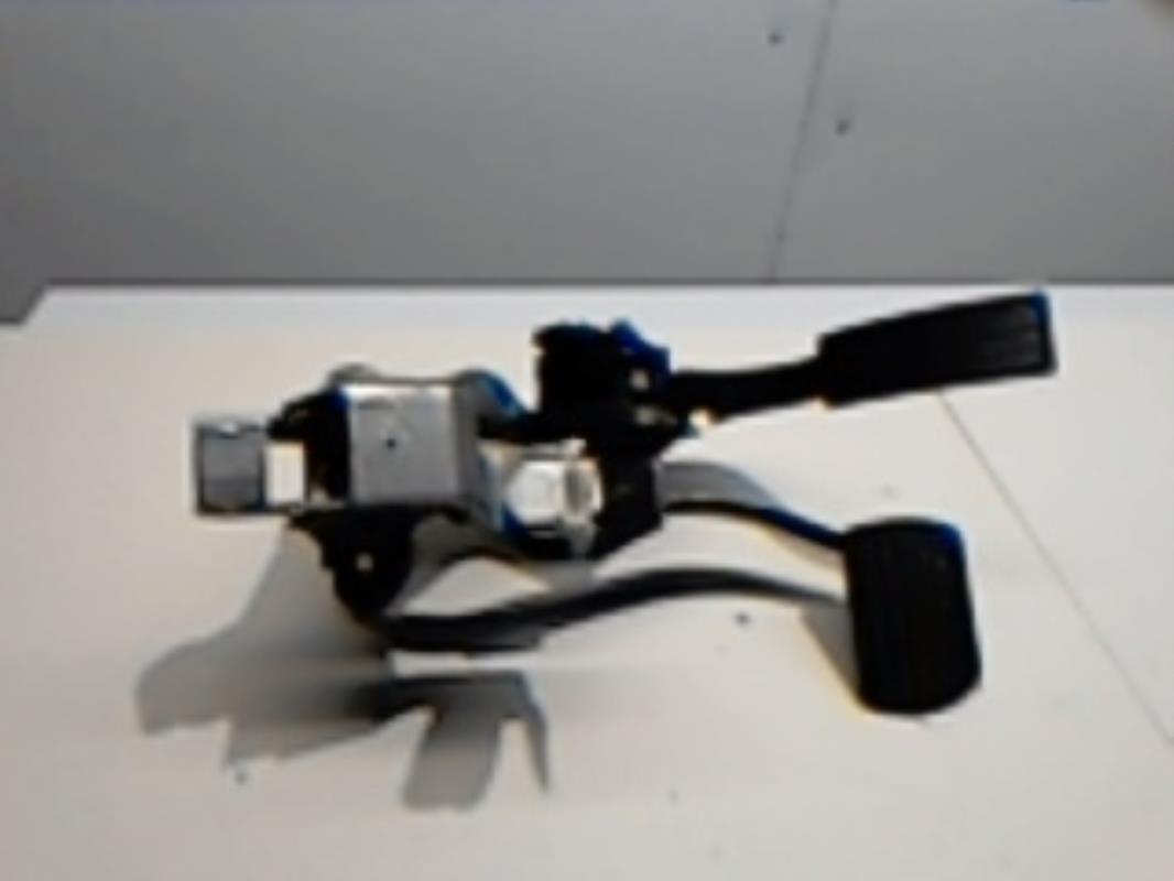 Pedalier RENAULT CLIO 4  - 1