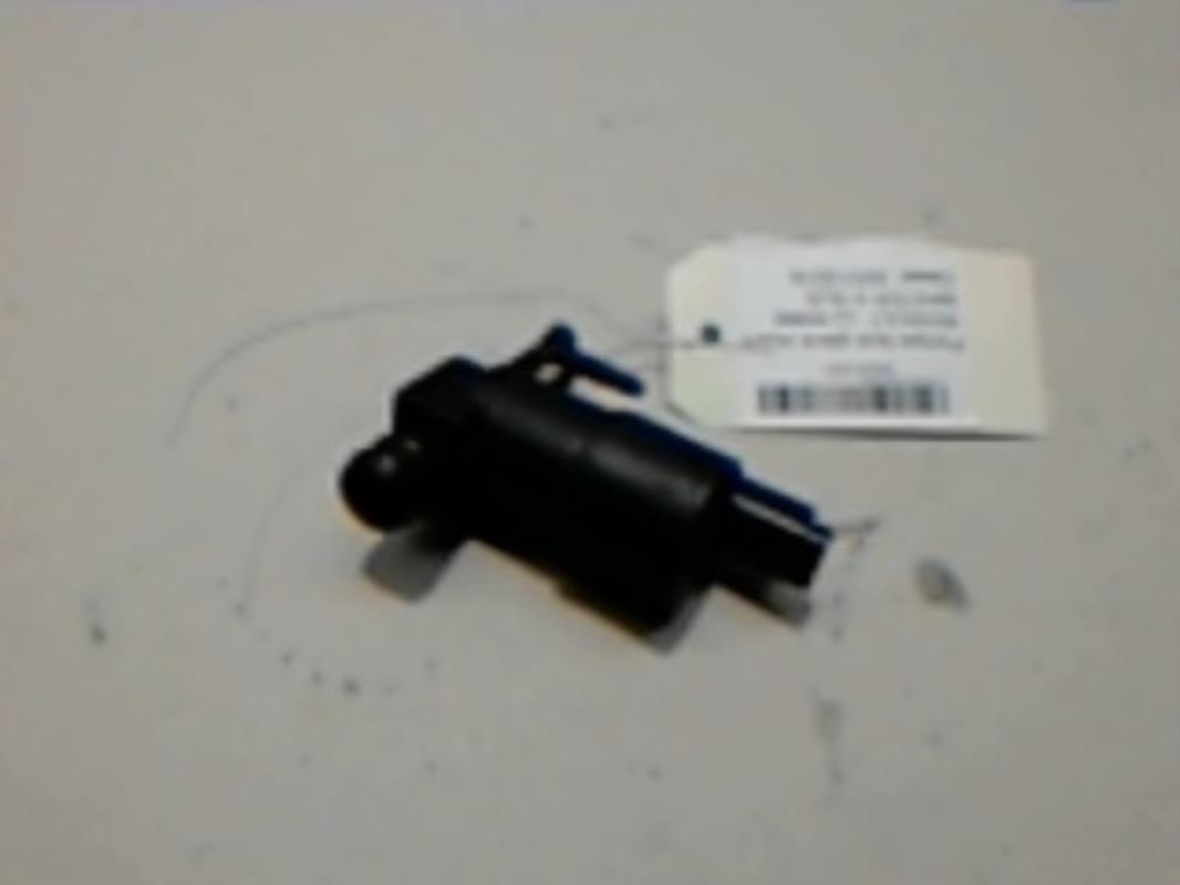 Pompe lave glace avant RENAULT MASTER 3 PHASE 2 Diesel - 1