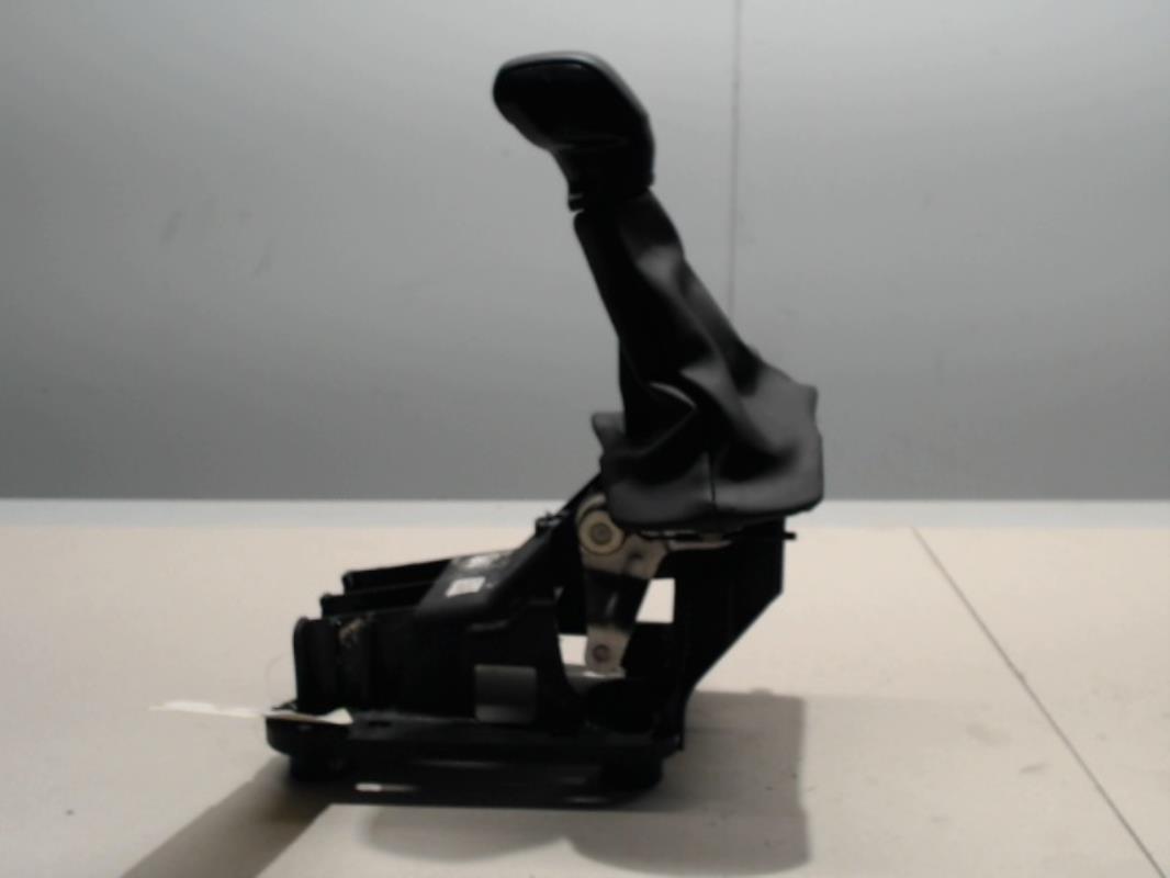 Levier de vitesses PEUGEOT 208 1 PHASE 1 Diesel - 1