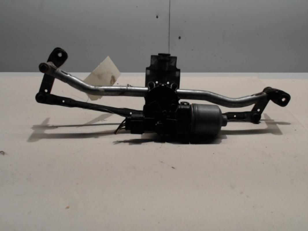 Moteur essuie glace avant -...