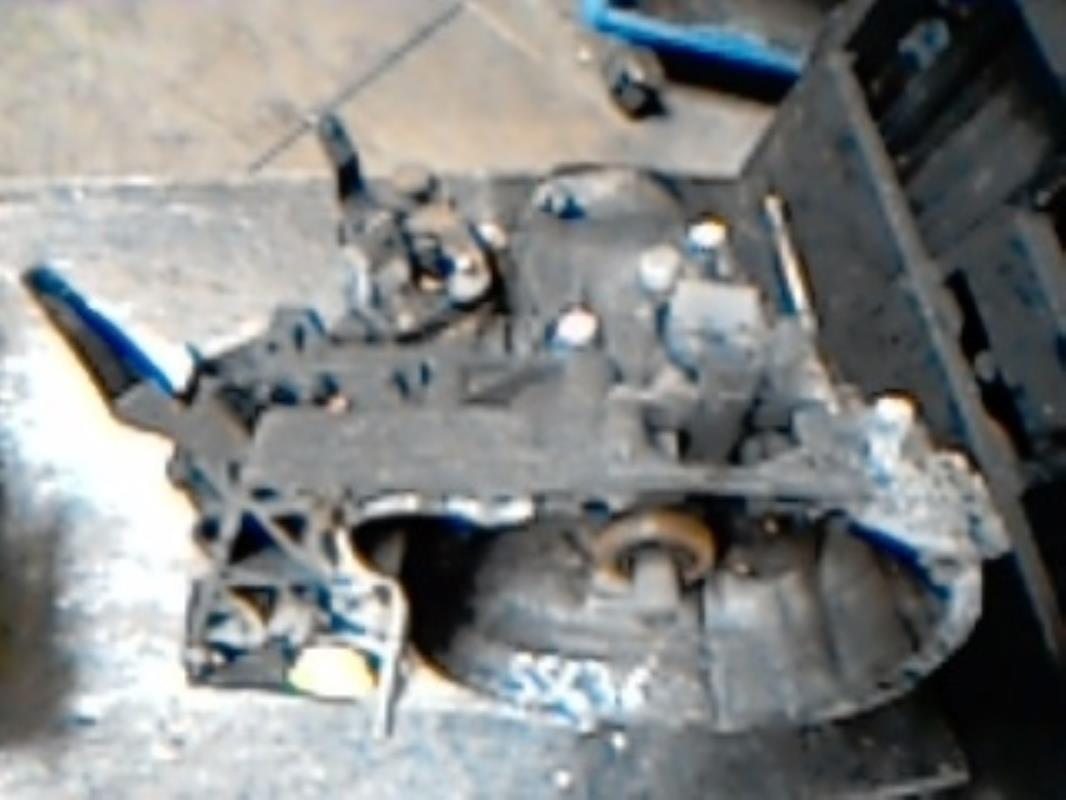Boite de vitesses NISSAN MICRA 3 PHASE 1 Diesel - 1