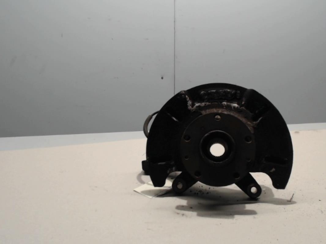 Fusee avant gauche - FIAT...