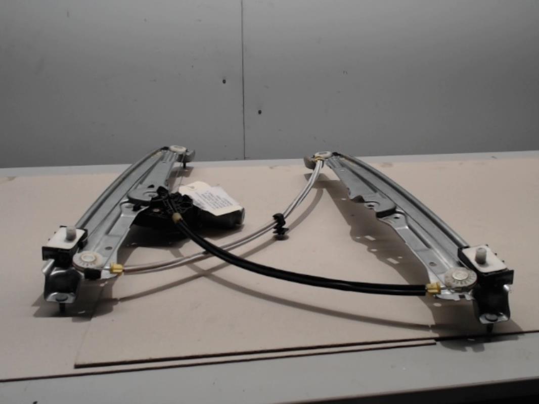 Leve vitre electrique avant...