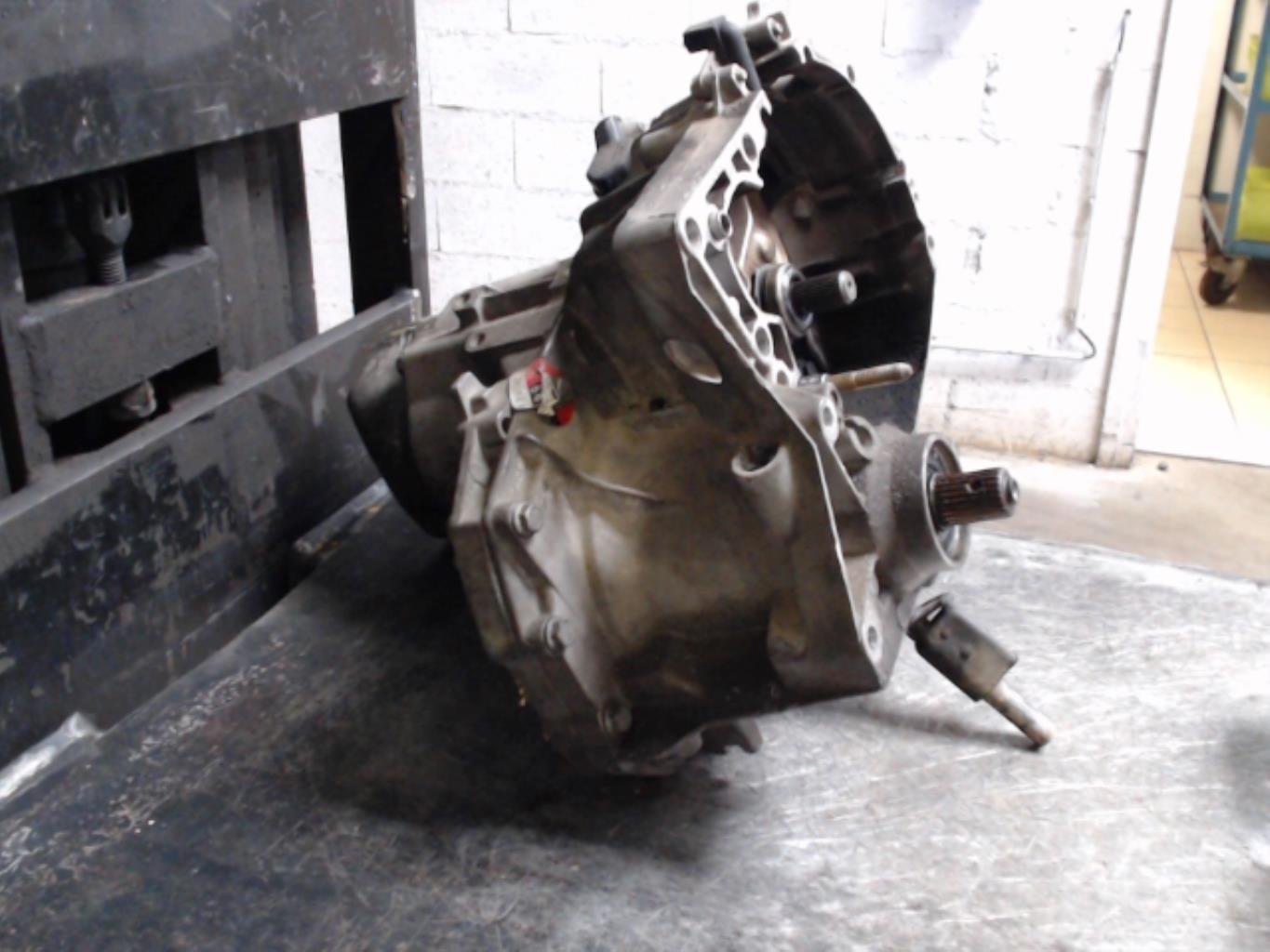 Boite de vitesses RENAULT MEGANE 1 PHASE 1 Essence - 1