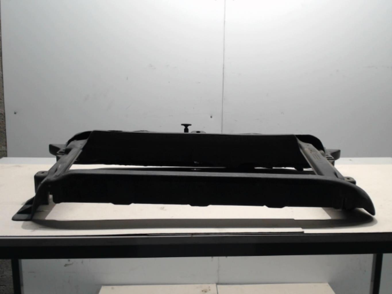 Support radiateur VOLKSWAGEN NEW BEETLE 1 PHASE 1 Diesel - 1