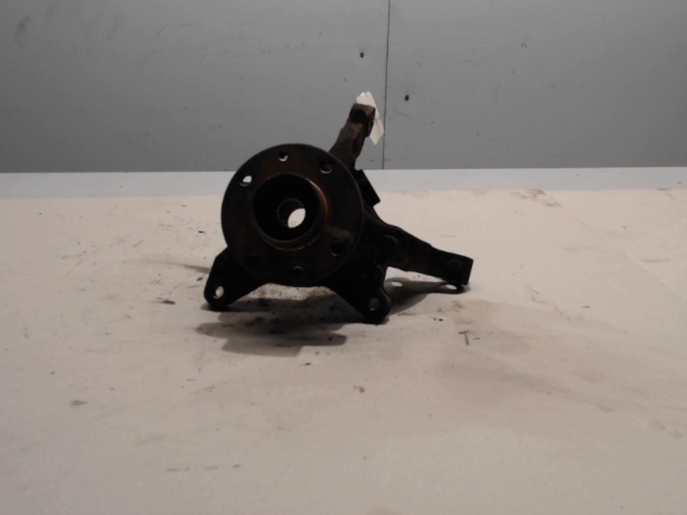 Fusee avant droit RENAULT SCENIC 1 PHASE 2 Diesel - 1