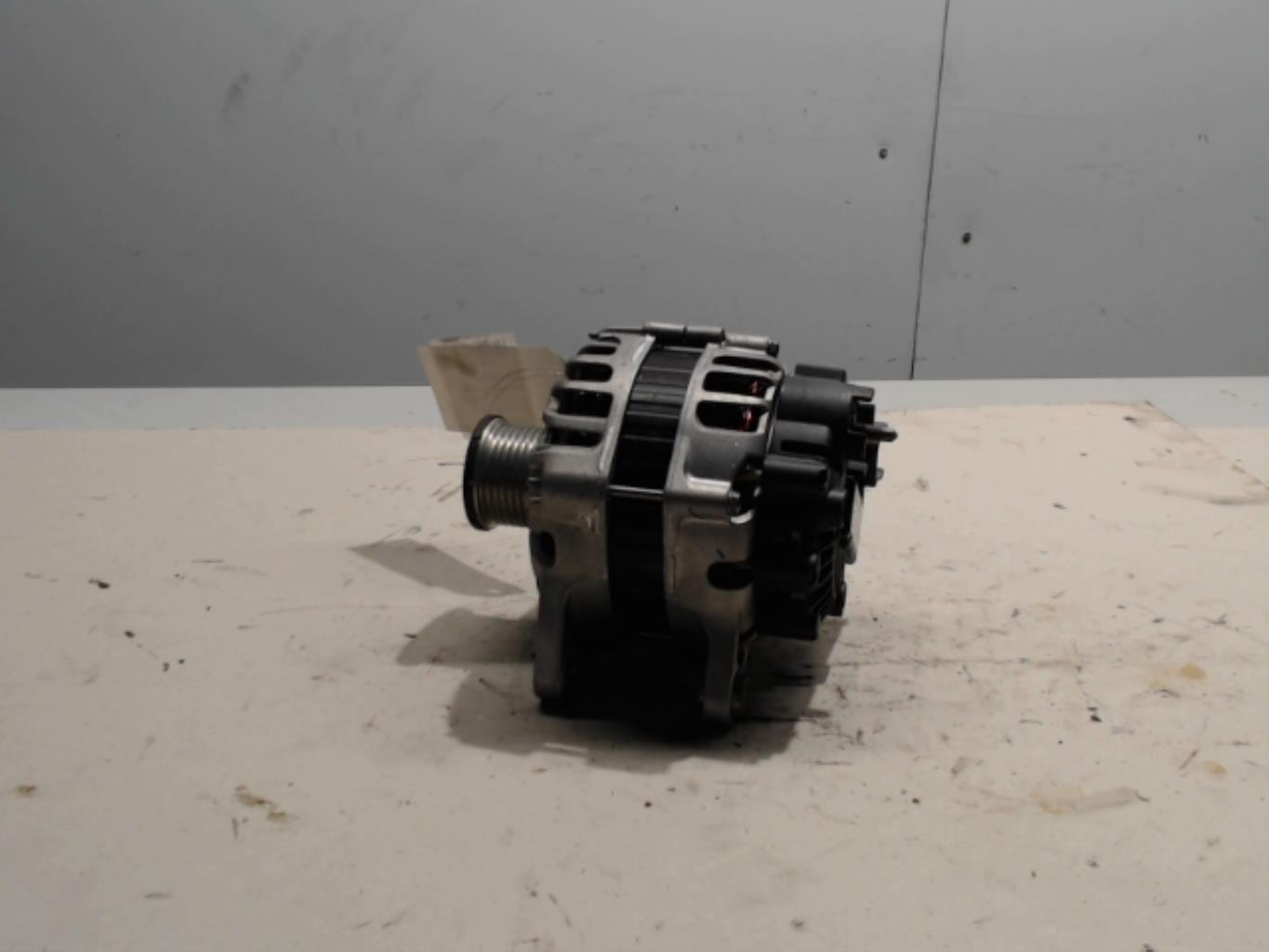 Alternateur RENAULT CLIO 4 Essence - 1