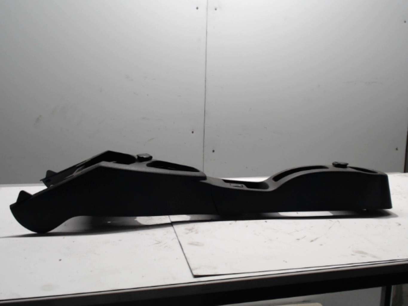 Console central (interieur plastique) DACIA SANDERO 2 PHASE 2 Essence - 1