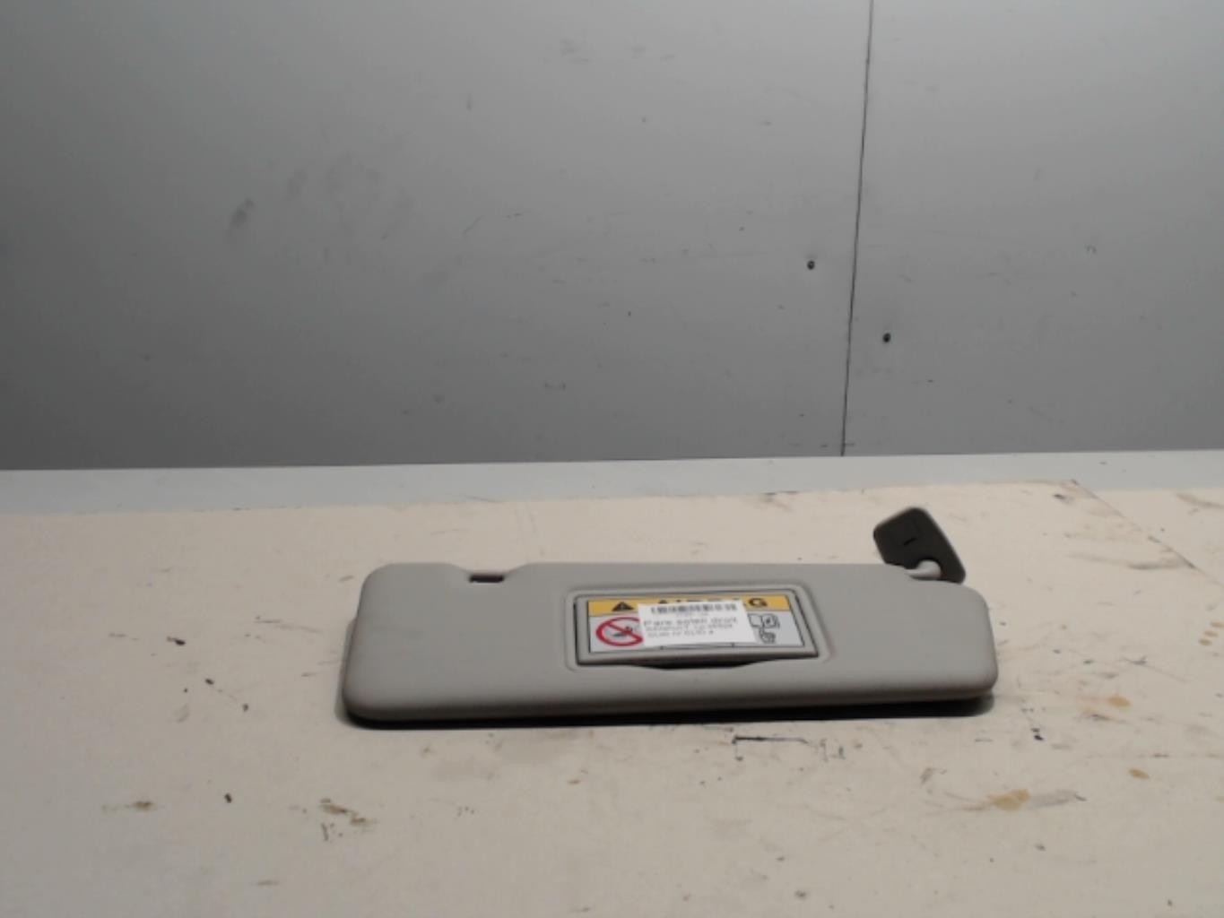 Pare soleil droit RENAULT CLIO 4 PHASE 2 Essence - 1