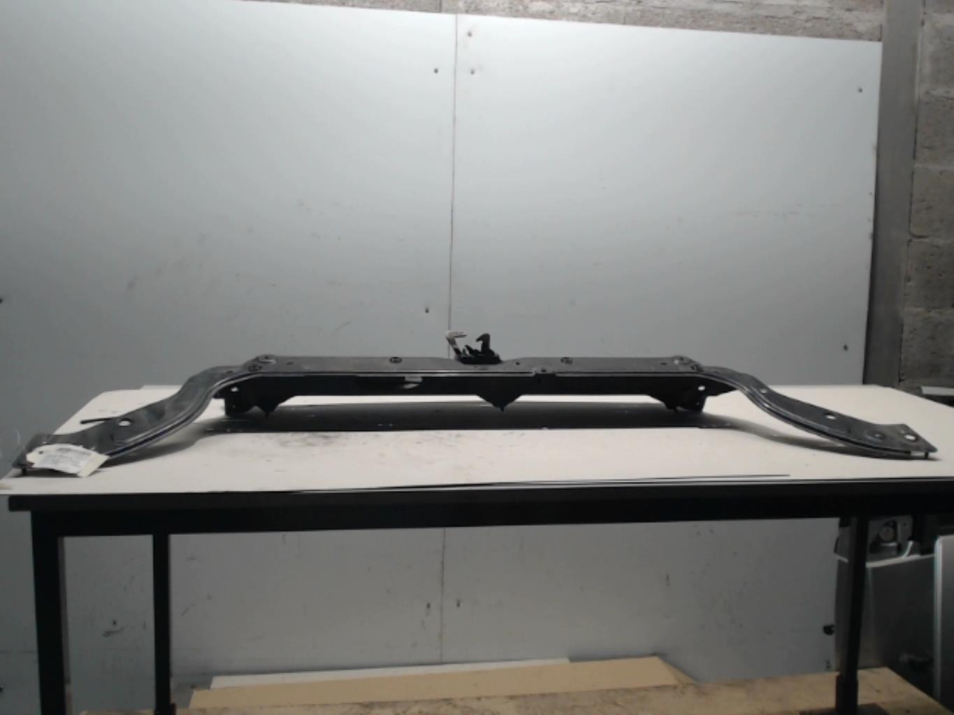 Face avant PEUGEOT PARTNER 1 PHASE 2 Diesel - 1