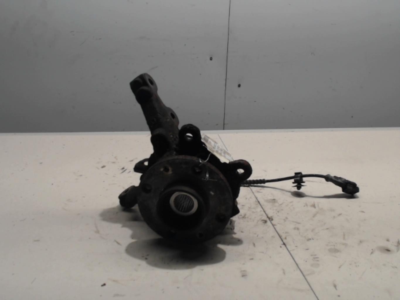 Fusee avant droit RENAULT TWINGO 2 PHASE 1 Diesel - 1