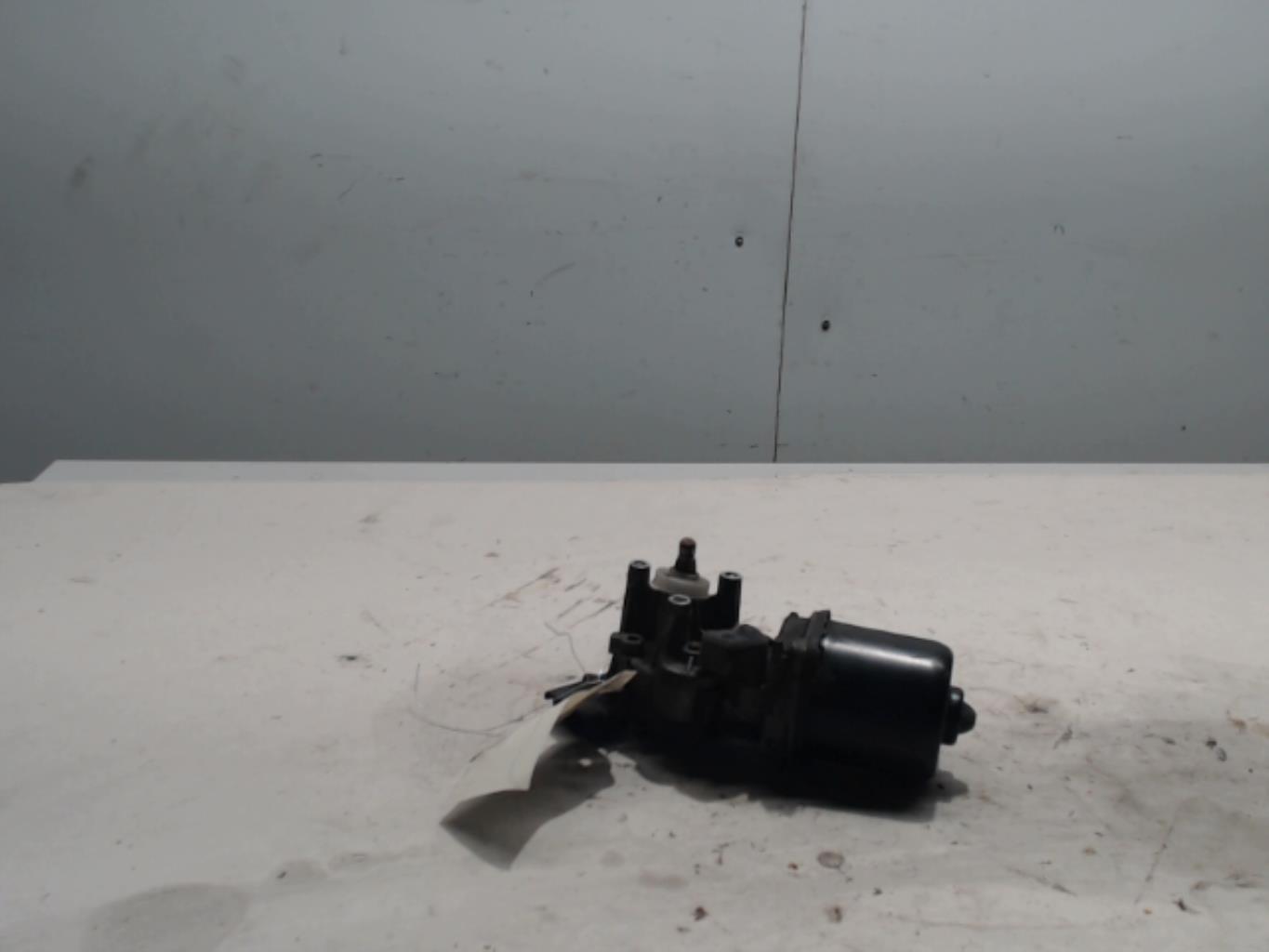 Moteur essuie glace avant -...
