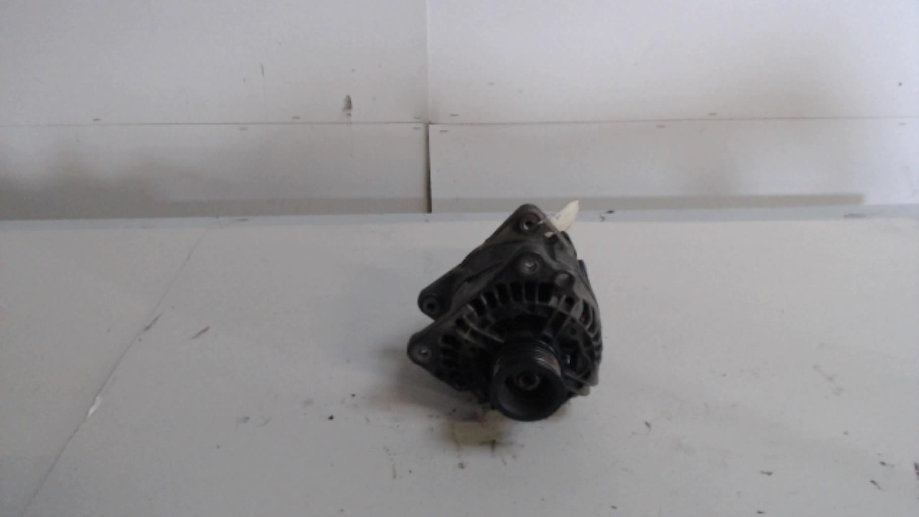 Alternateur VOLKSWAGEN GOLF 4 Essence - 1