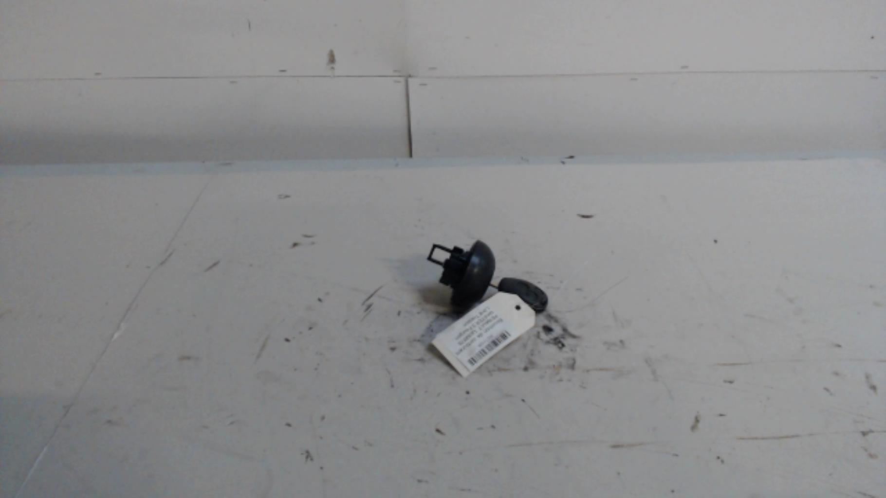 Bouchon de carburant RENAULT MASTER 3  - 1