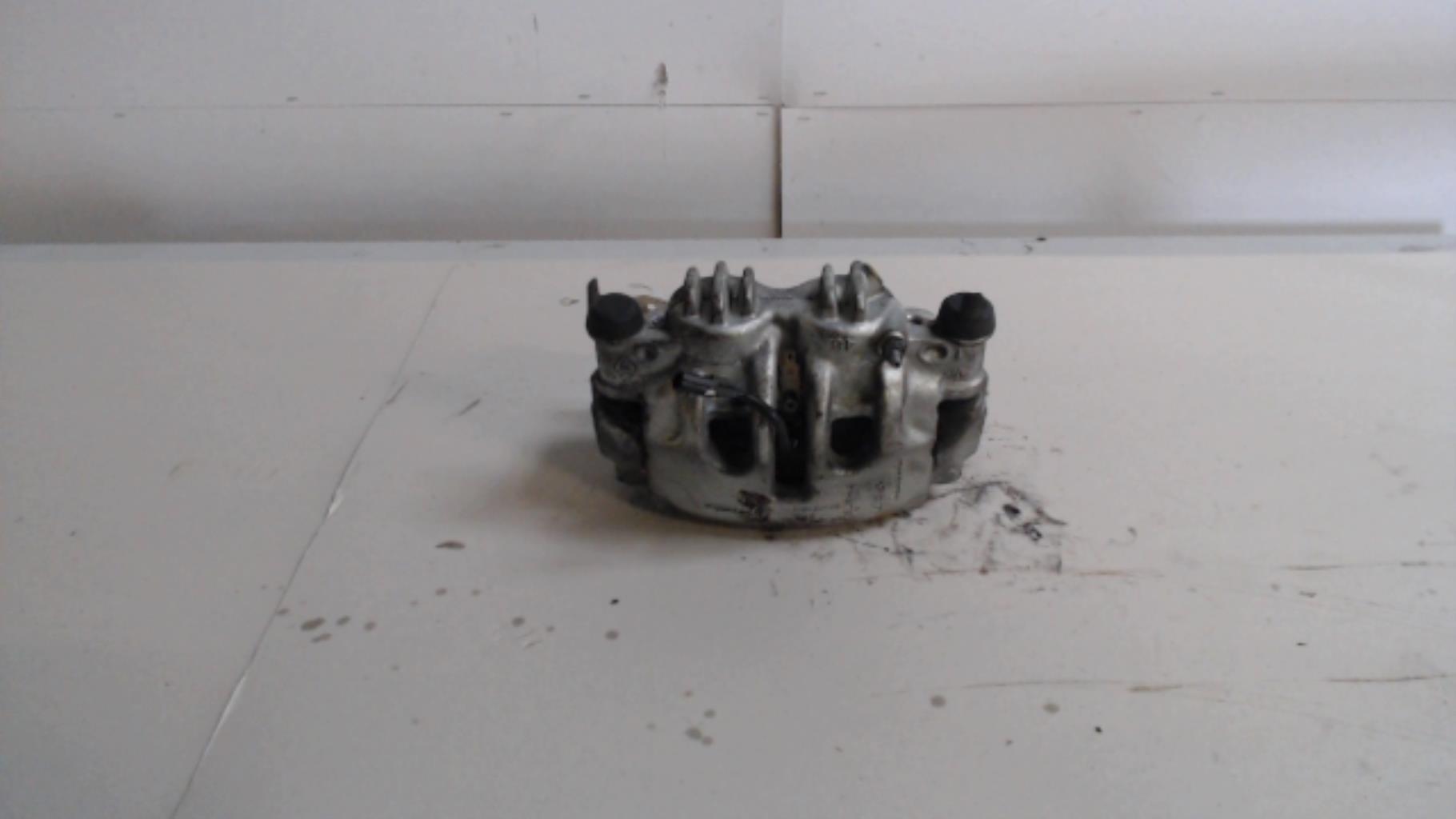 Etrier avant gauche (freinage) RENAULT MASTER 3  - 1