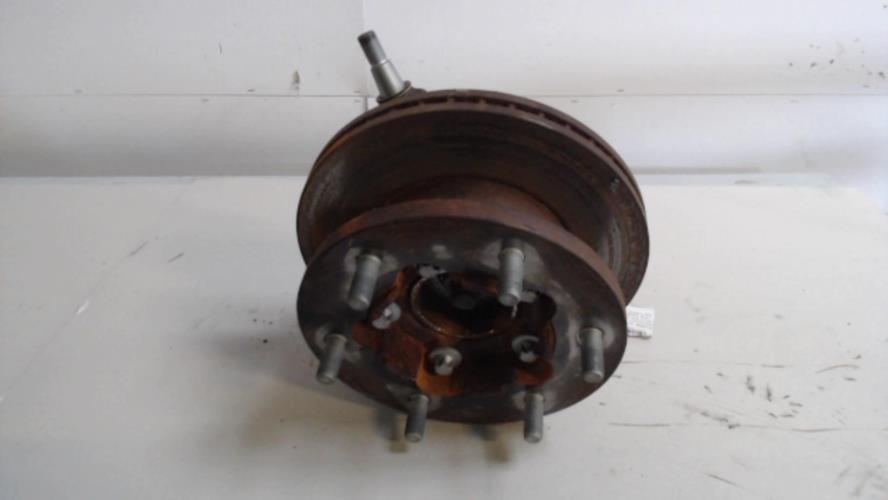 Fusee avant gauche - RENAULT 