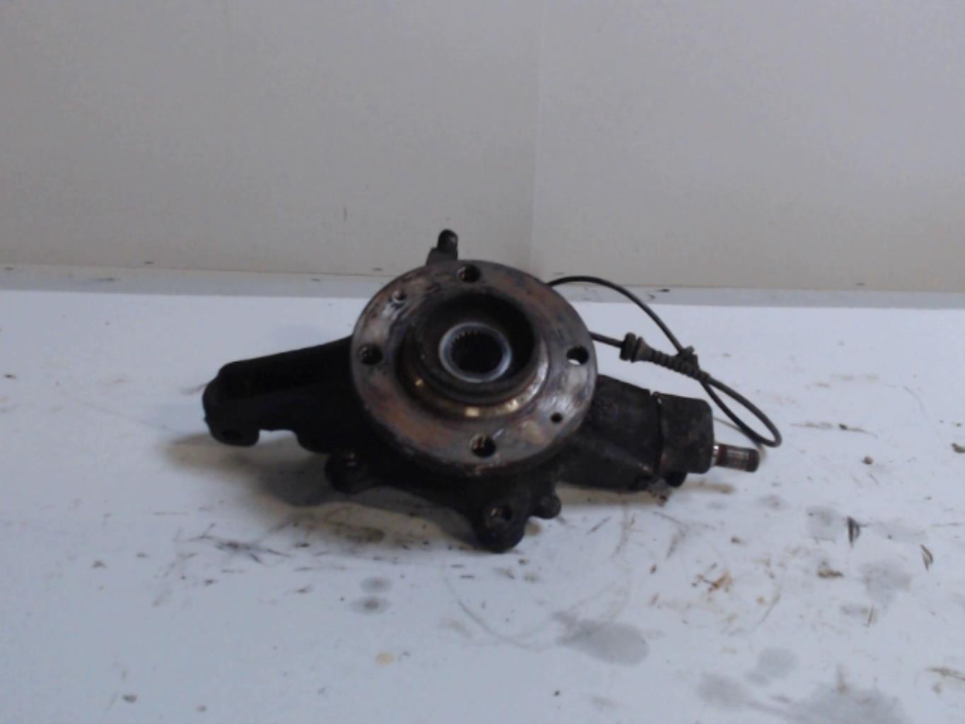 Fusee avant gauche CITROEN C4 2 PHASE 1 Diesel - 1