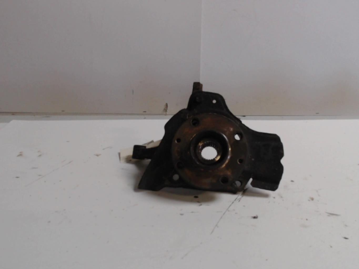 Fusee avant gauche FIAT PUNTO 2 PHASE 2 Diesel - 1