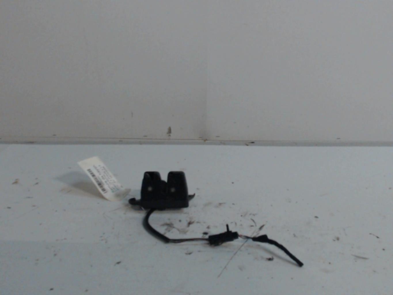 Serrure de hayon FIAT PUNTO 2 PHASE 2 Diesel - 1