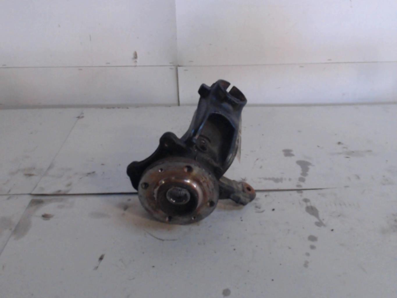 Fusee avant gauche CITROEN C3 PICASSO PHASE 2 Diesel - 1