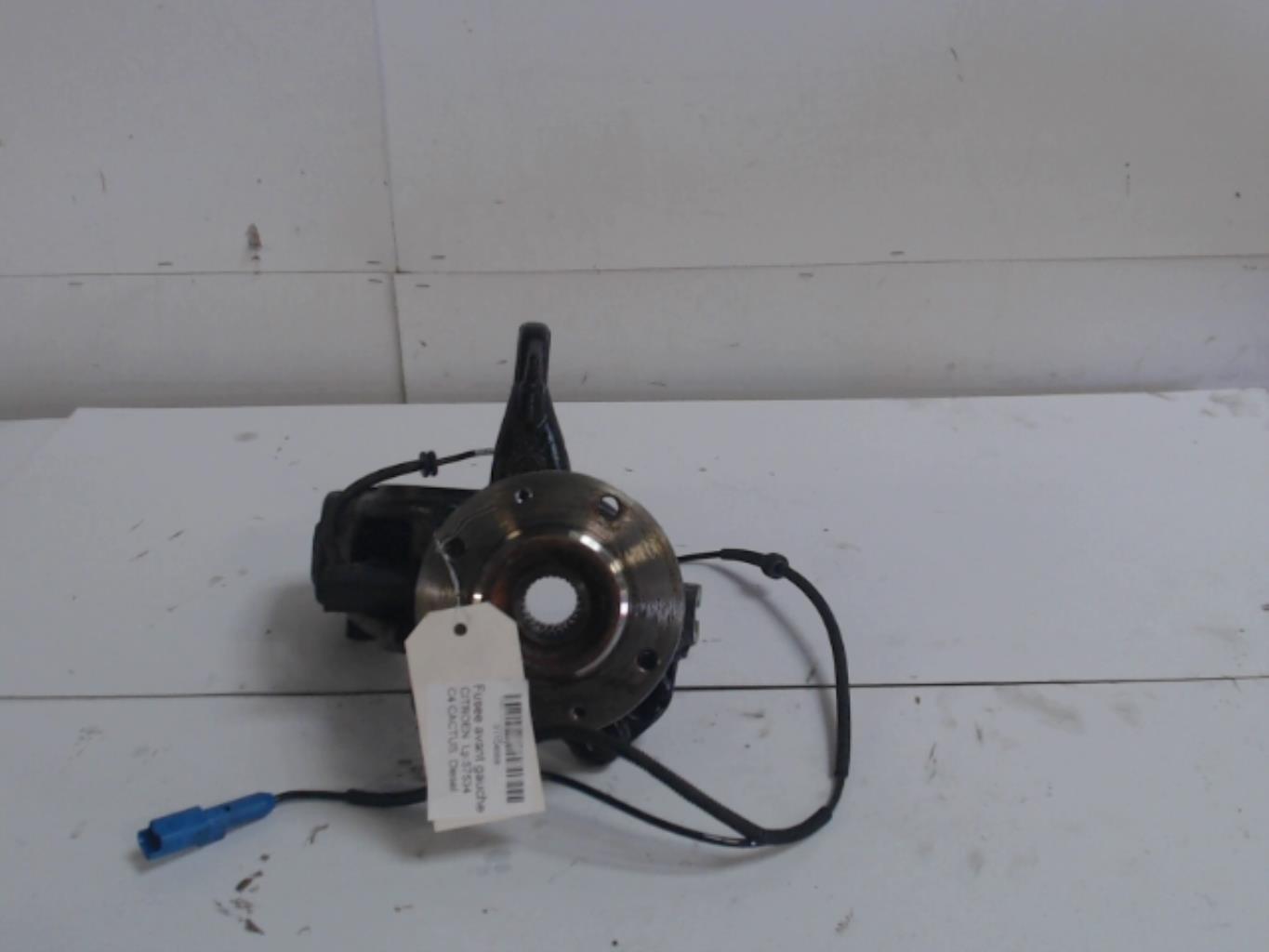 Fusee avant gauche CITROEN C4 CACTUS Diesel - 1