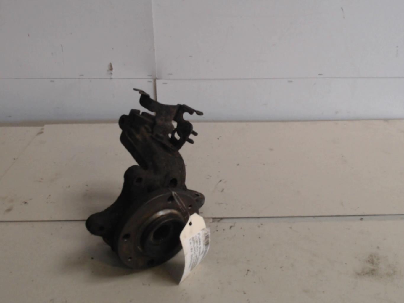 Fusee avant gauche CITROEN BERLINGO 1 PHASE 1 Essence - 1