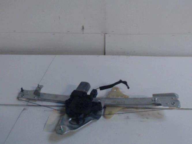 Leve vitre electrique avant...