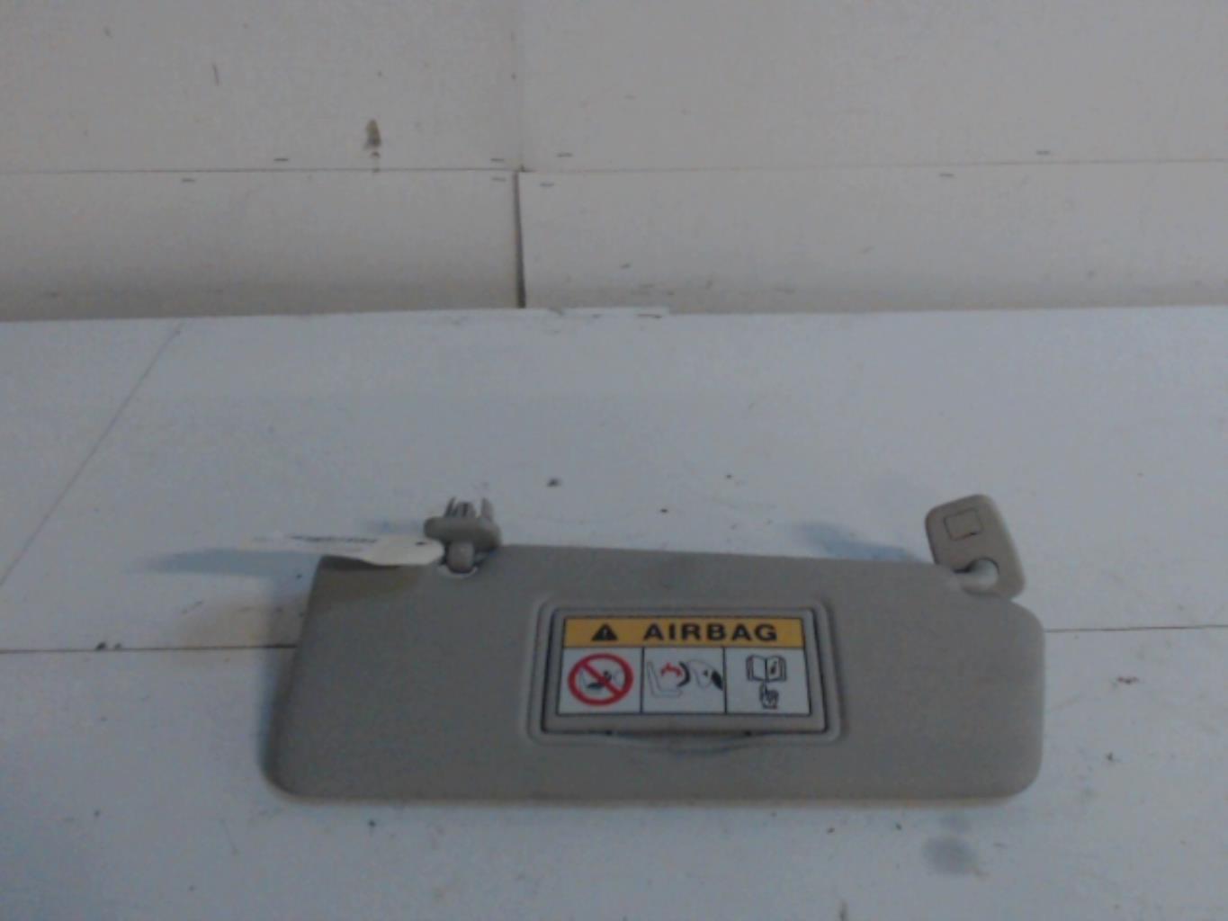 Pare soleil droit RENAULT CLIO 4 PHASE 2  - 1