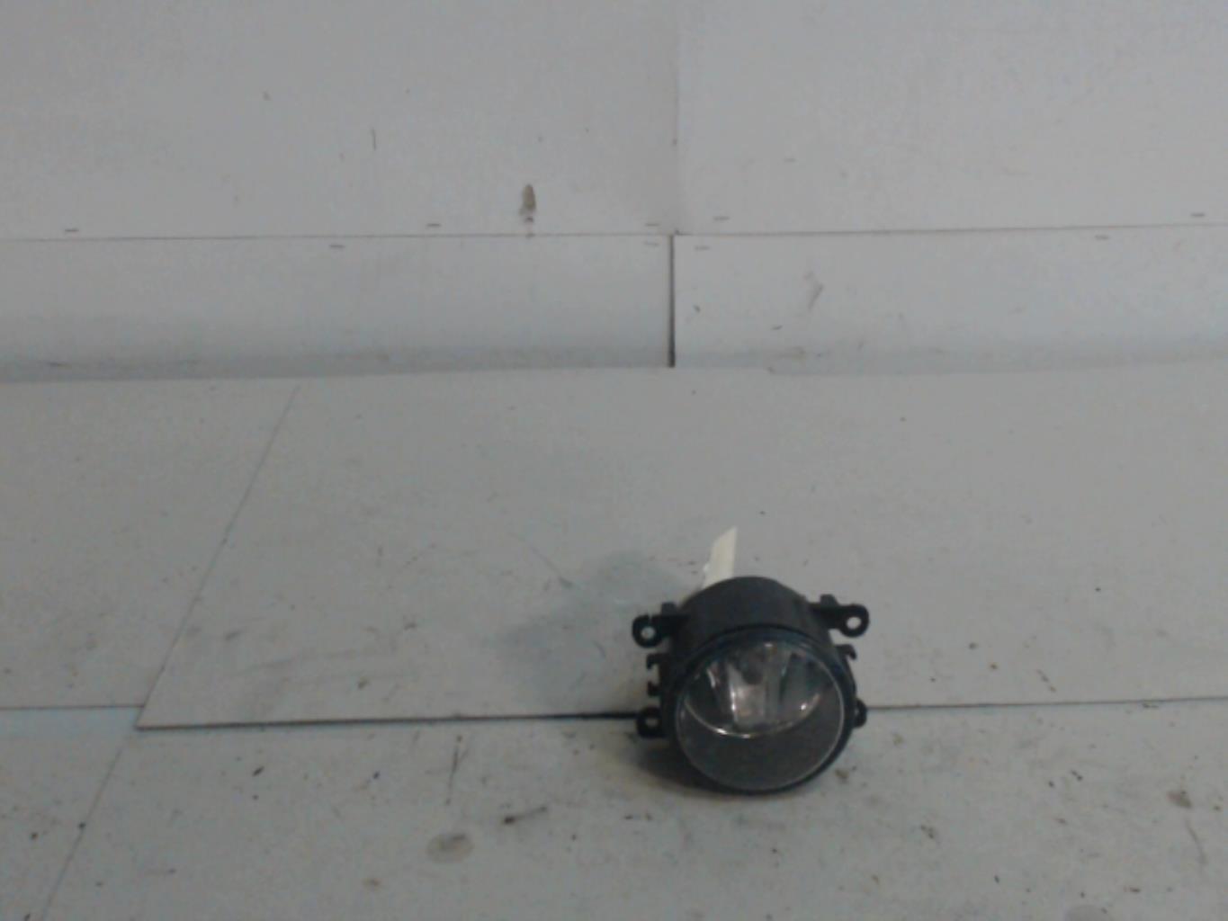 Anti brouillard gauche (feux) SUZUKI SWIFT 3 Essence - 1