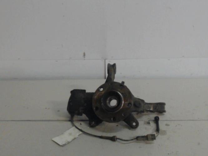 Fusee avant droit - RENAULT...