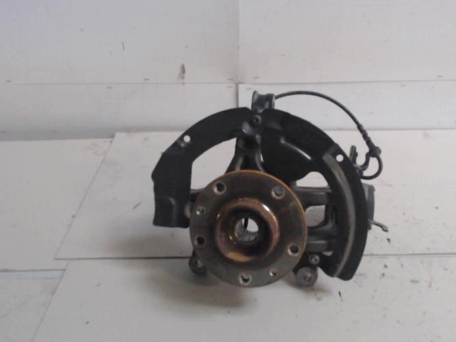 Fusee avant droit - RENAULT 