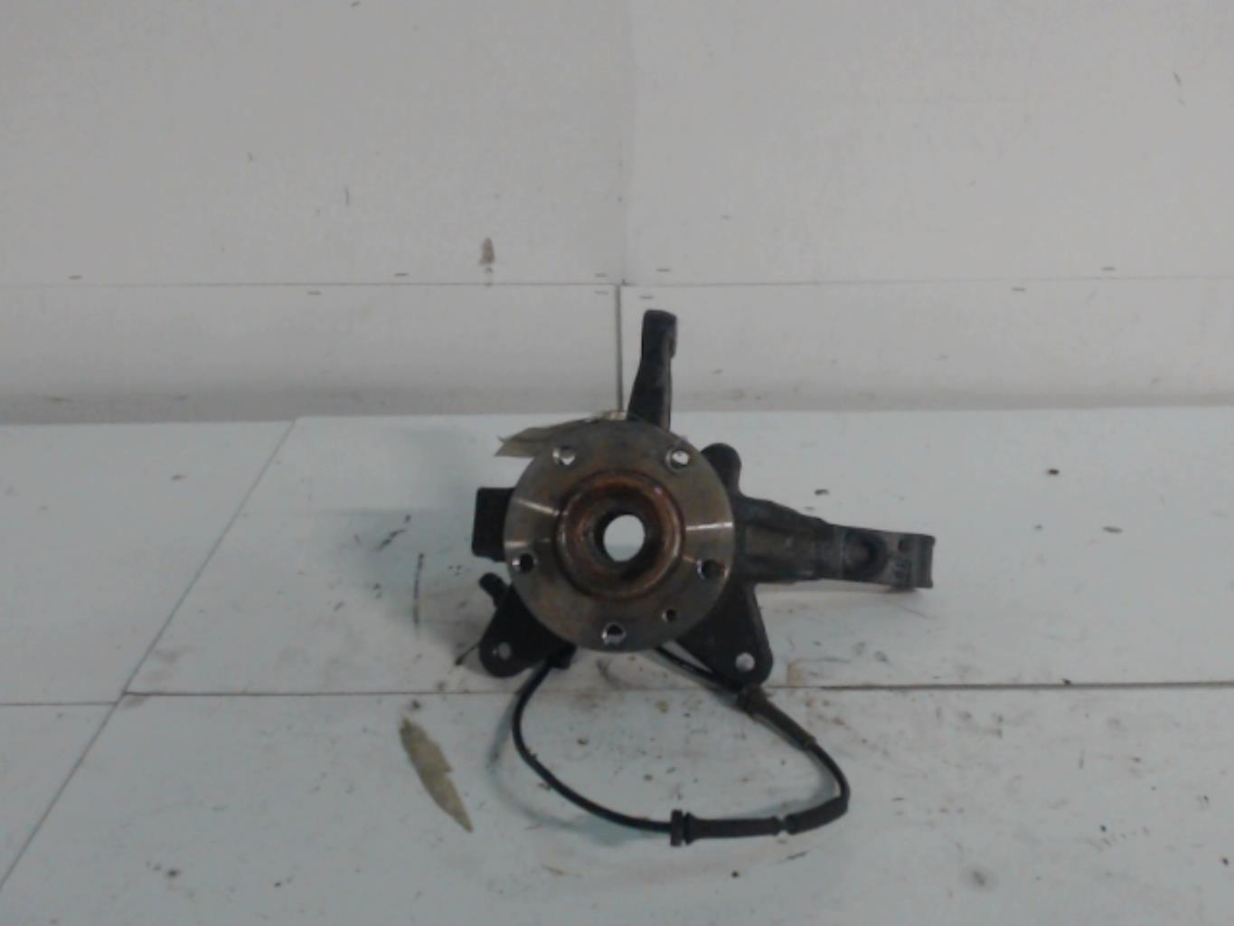 Fusee avant droit RENAULT KANGOO II  04/2019  - 1