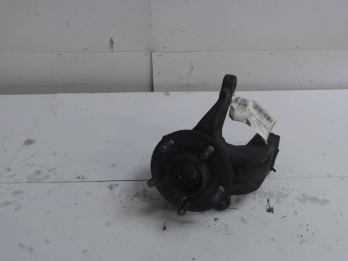 Fusee avant droit FORD MONDEO 2 Diesel - 1