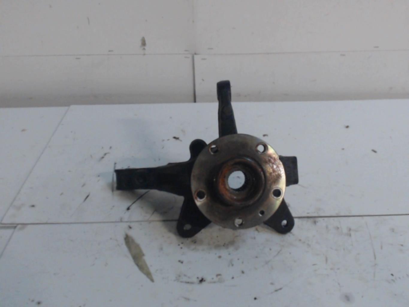 Fusee avant gauche RENAULT KANGOO II  04/2019  - 1
