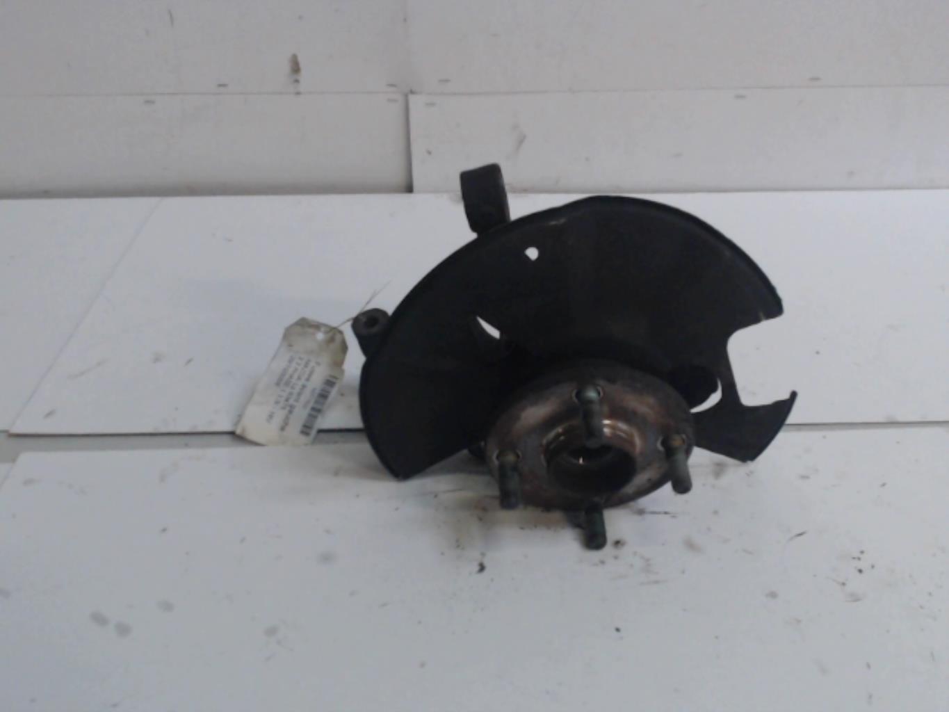 Fusee avant gauche MAZDA 2 2 PHASE 1 Essence - 1