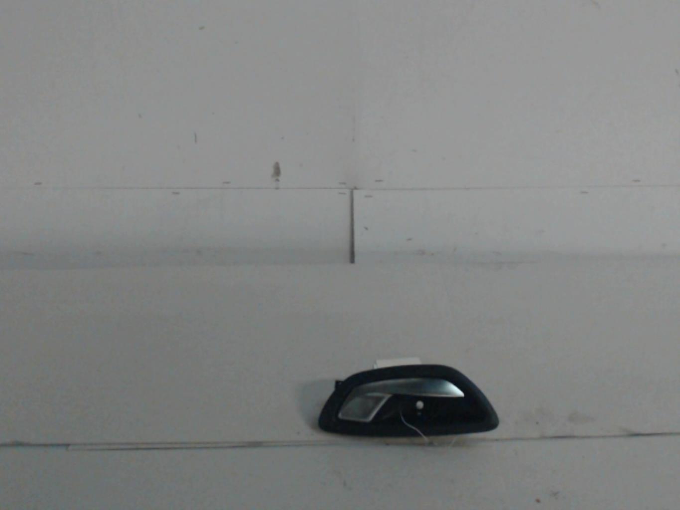 Poignee interieur arriere droit RENAULT MEGANE 4  - 1
