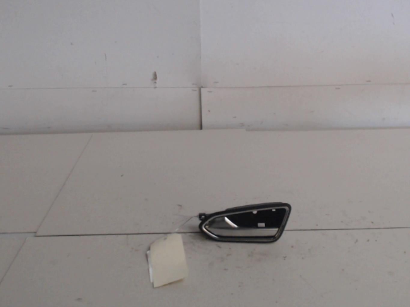 Poignee interieur arriere gauche RENAULT CAPTUR 2  - 1