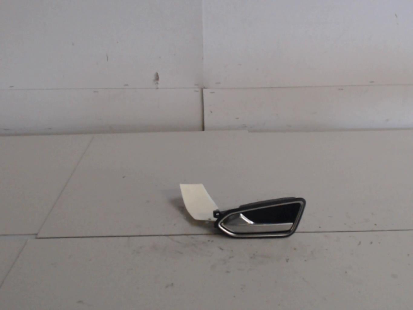 Poignee interieur avant gauche RENAULT CAPTUR 2  - 1