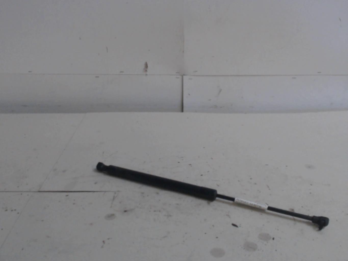 Verin de coffre gauche RENAULT CLIO 4 PHASE 2  - 1