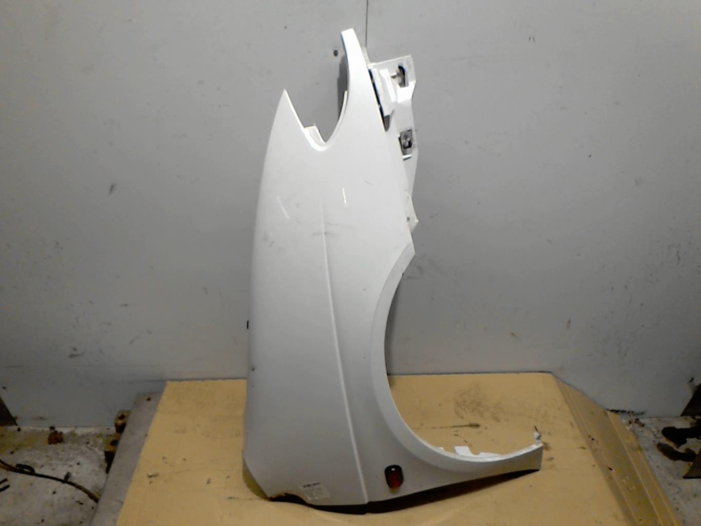 Aile avant droit RENAULT SCENIC 1 PHASE 1 Essence - 1