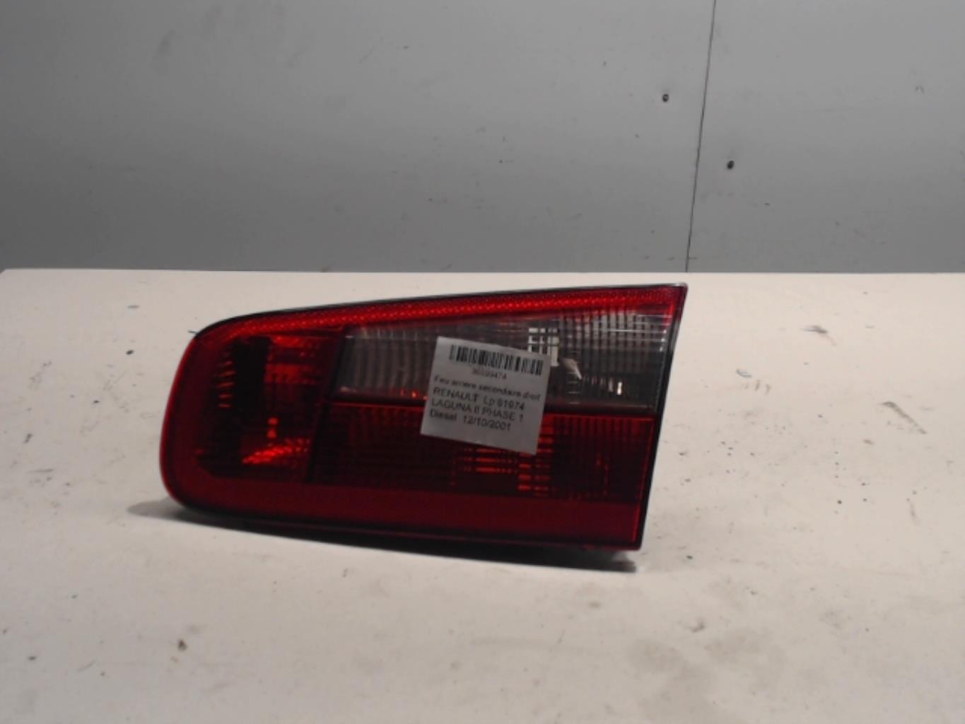 Feu arriere secondaire droit (feux) RENAULT LAGUNA 2 PHASE 1 Diesel - 1